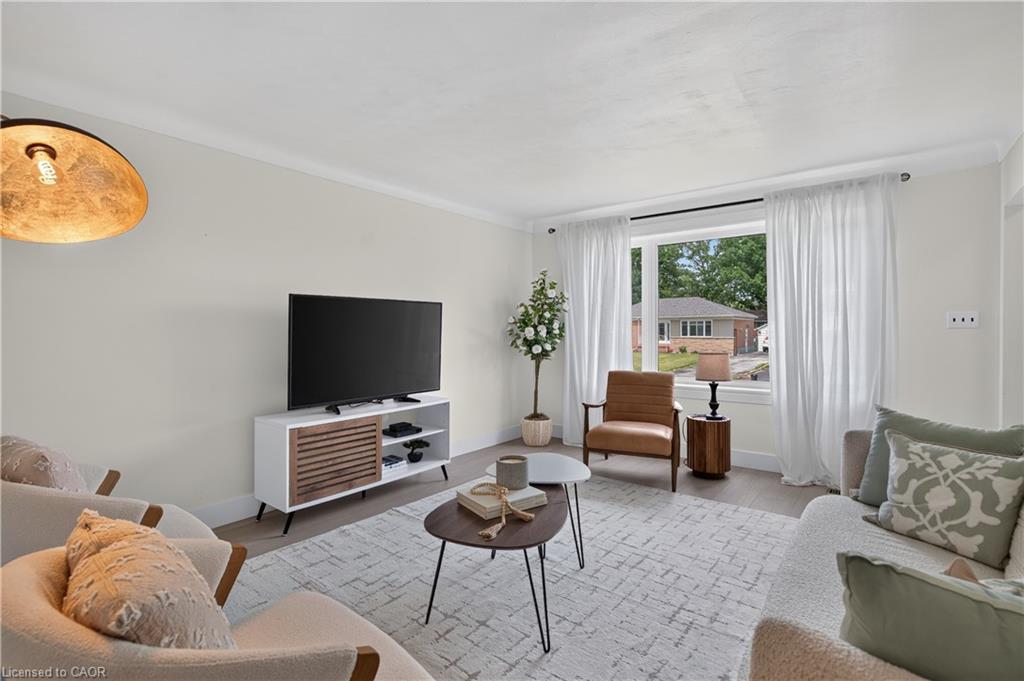 236-hammersmith-court-burlington-ontario-40840921