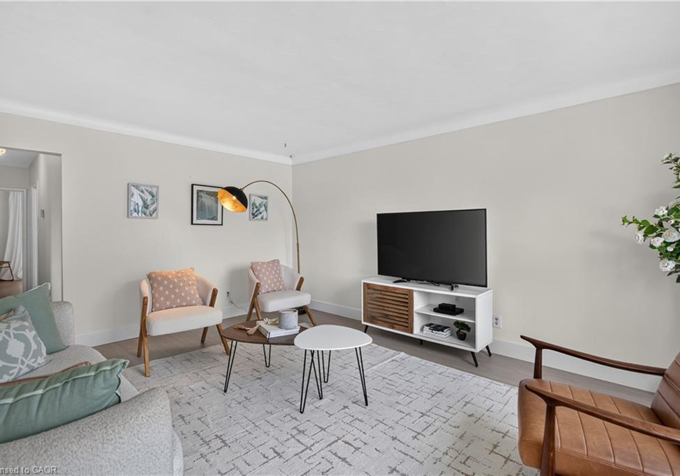 236-hammersmith-court-burlington-ontario-40840921