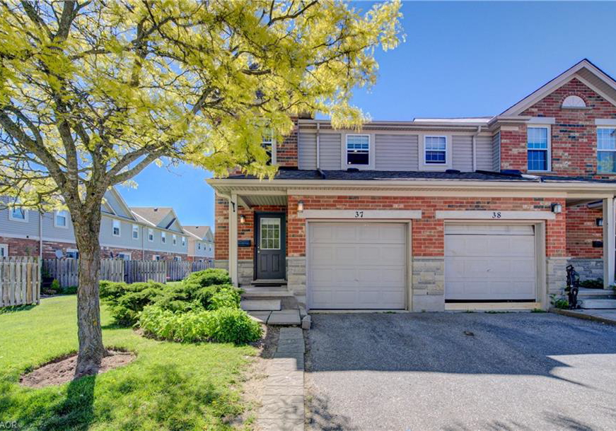 124-gosling-gardens-guelph-ontario-40840938