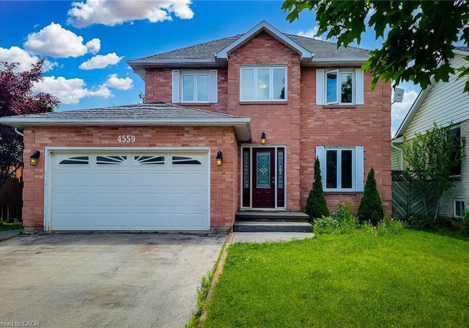 4559-st-volodymyr-court-lincoln-ontario-40840943