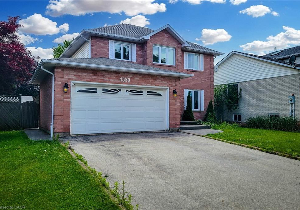 4559-st-volodymyr-court-lincoln-ontario-40840943