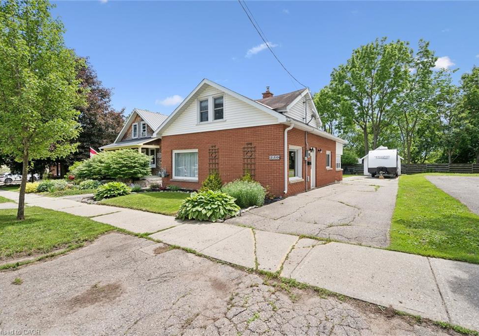 250-st-george-street-e-fergus-ontario-40840957