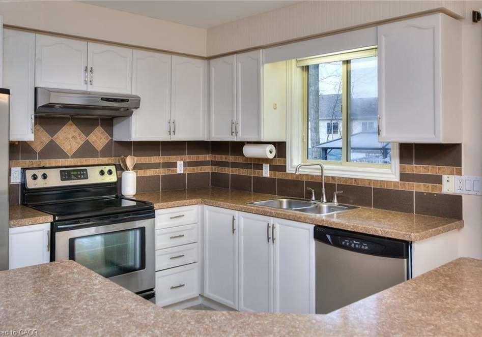 19-oprington-drive-kitchener-ontario-40840967