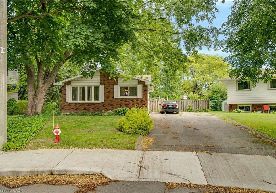 108-fassett-court-hamilton-ontario-40841003