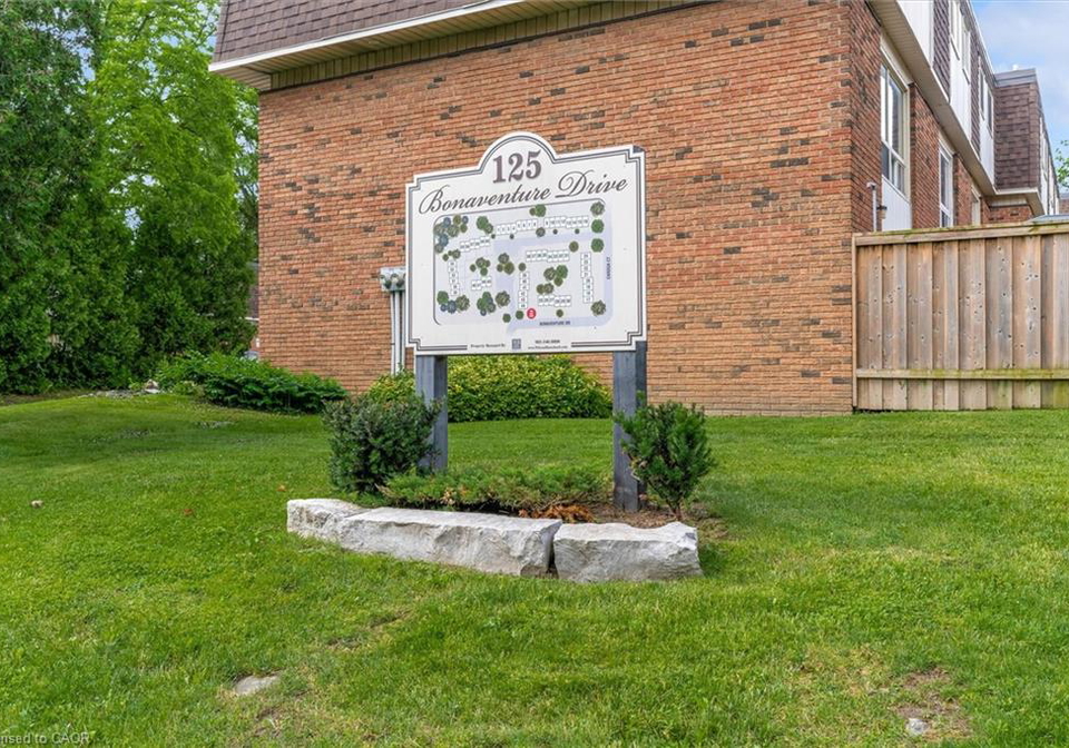 125-bonaventure-drive-hamilton-ontario-40841011