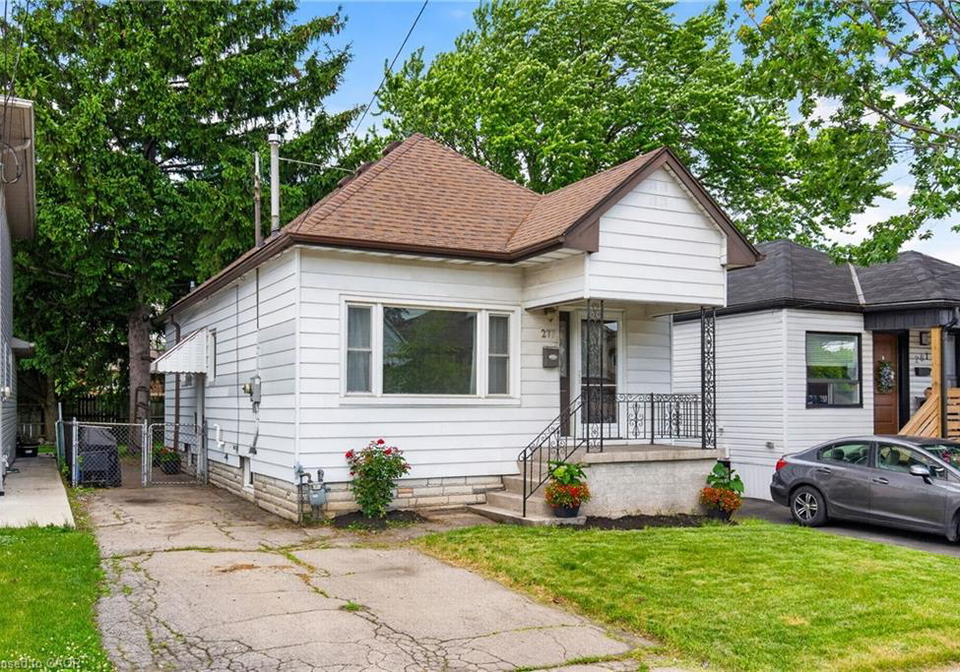 277-normanhurst-avenue-hamilton-ontario-40841013
