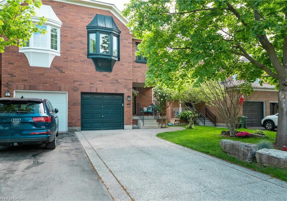 46-harnesworth-crescent-waterdown-ontario-40841038