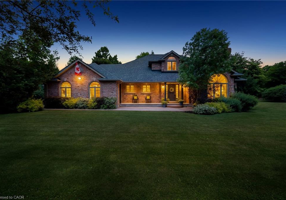 2255-mohawk-trail-campbellville-ontario-40841050