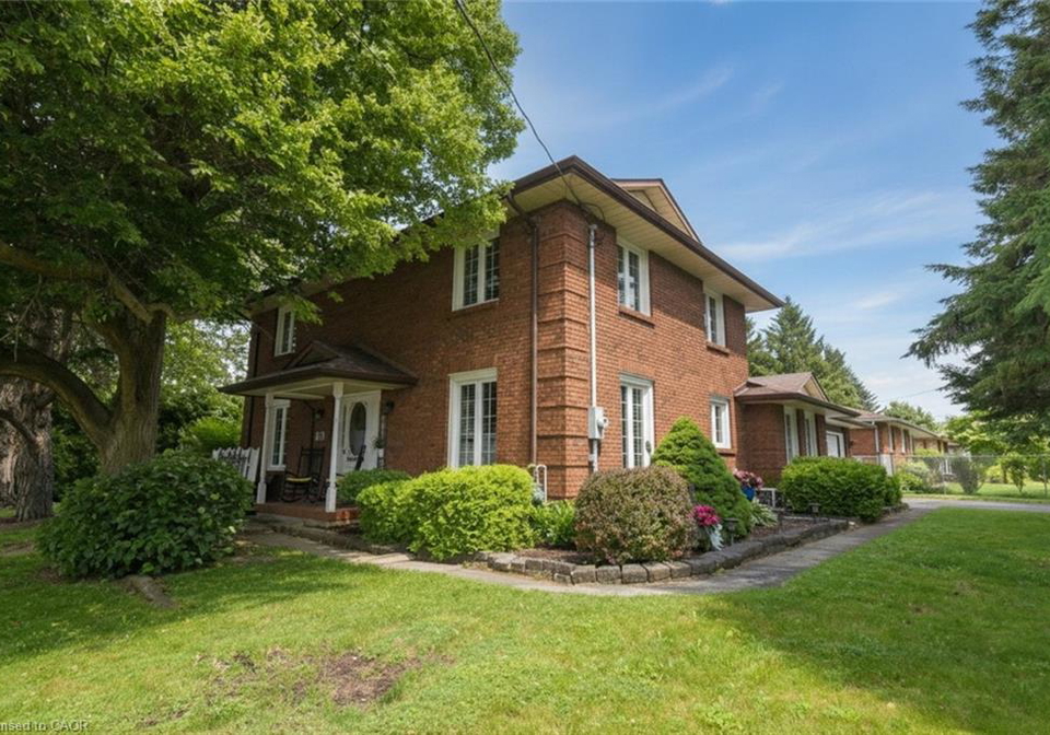 24-shaw-street-caledonia-ontario-40841109