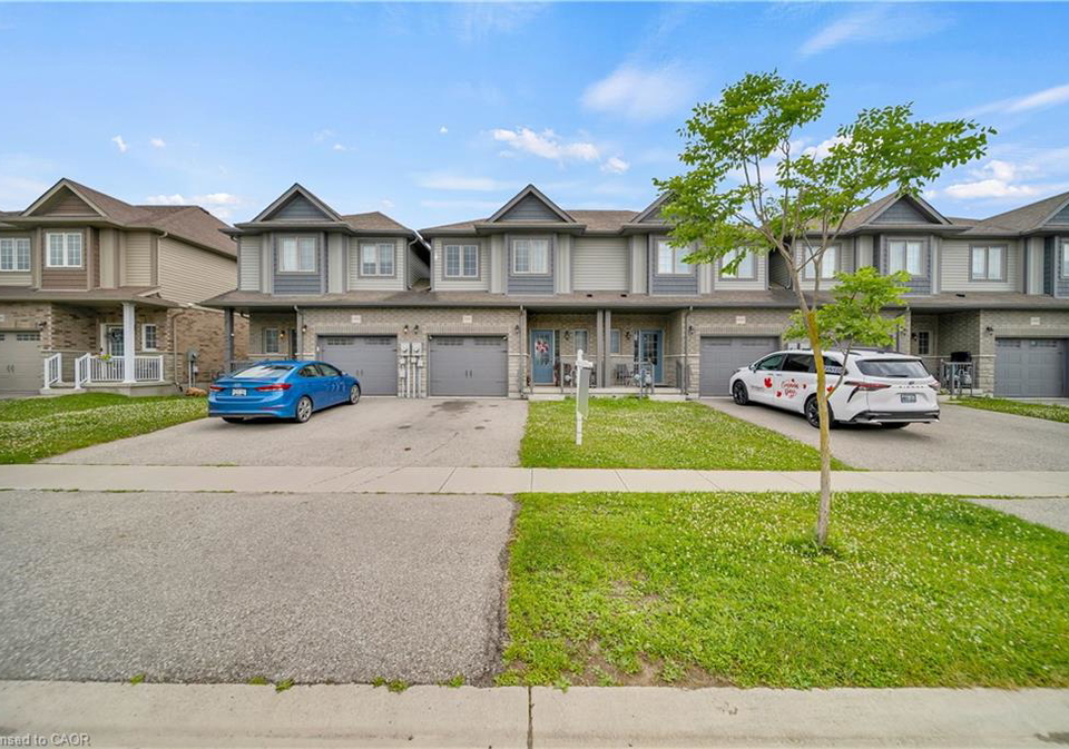 1450-caen-avenue-woodstock-ontario-40841117