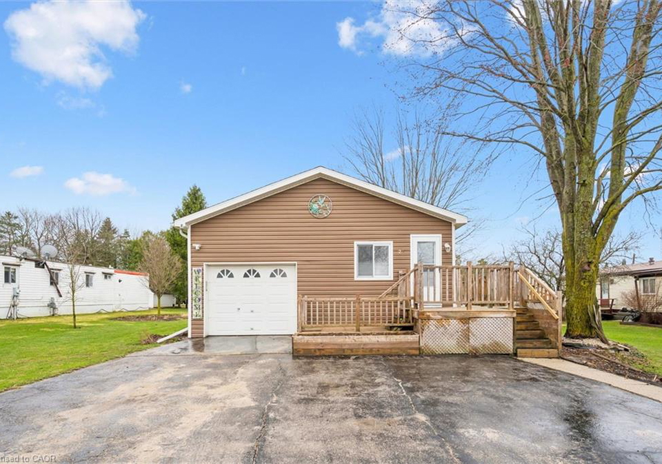 25-fourth-avenue-moorefield-ontario-40841122