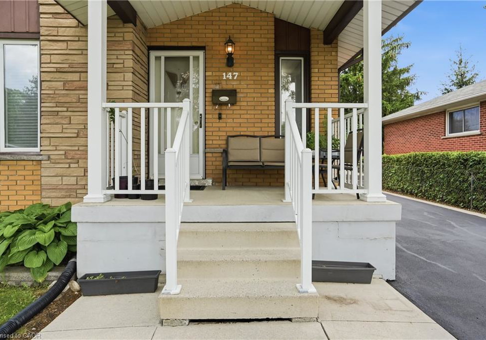 147-manning-avenue-hamilton-ontario-40841138