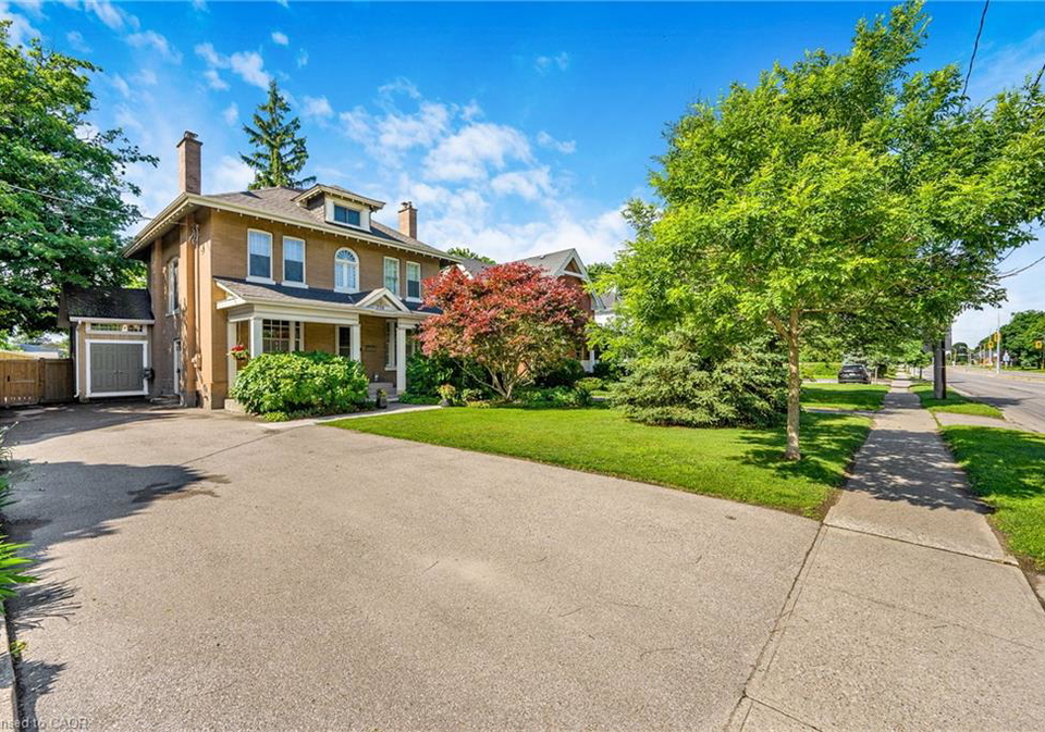 739-colborne-street-brantford-ontario-40841144