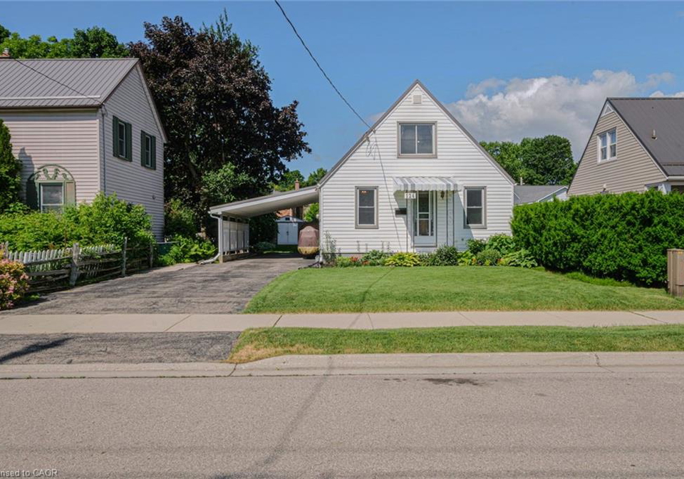 124-orchard-avenue-simcoe-ontario-40841179
