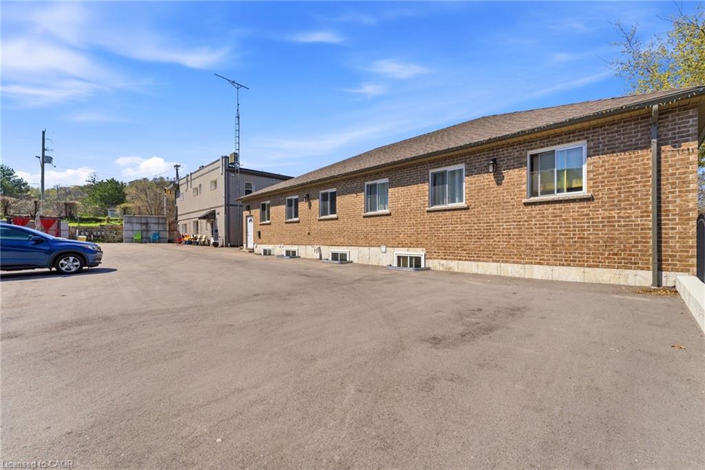 1745-king-street-e-hamilton-ontario-40841205