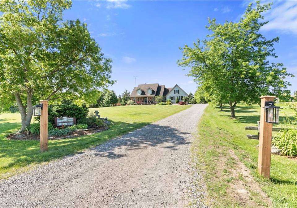 98-smith-road-stoney-creek-ontario-40841277