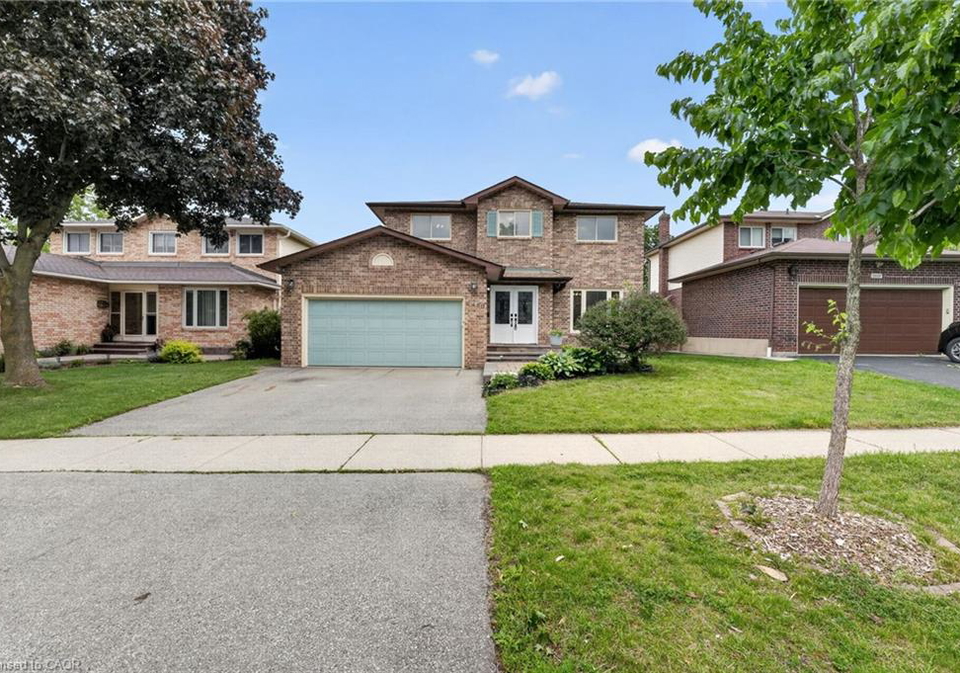 2450-overton-avenue-burlington-ontario-40841279