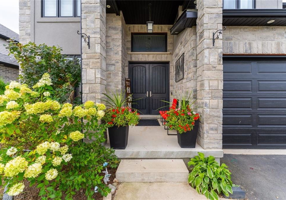 267-wedgewood-drive-woodstock-ontario-40841291
