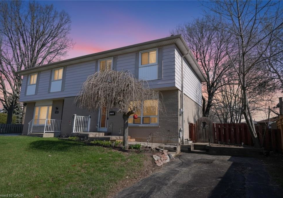1345-colonsay-drive-burlington-ontario-40841308