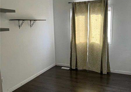 110-activa-avenue-kitchener-ontario-40841312