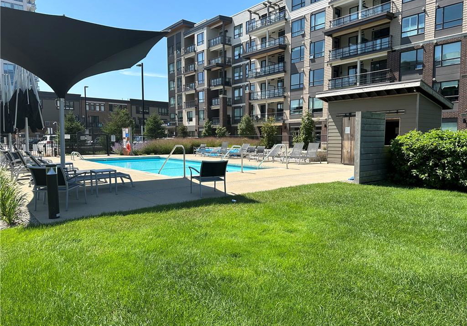 40-esplanade-lane-grimsby-ontario-40841346