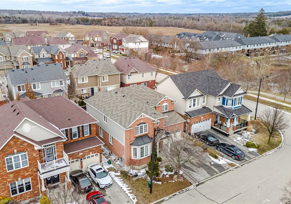 59-apple-drive-cambridge-ontario-40841353