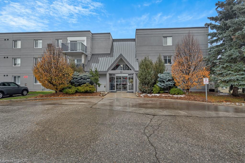 163-ferguson-drive-woodstock-ontario-40841362