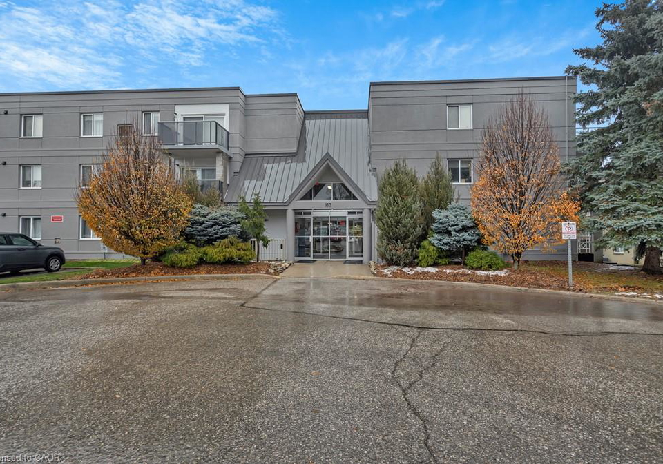 163-ferguson-drive-woodstock-ontario-40841362