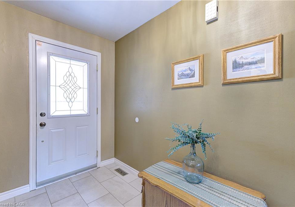 2020-coral-crescent-burlington-ontario-40841364