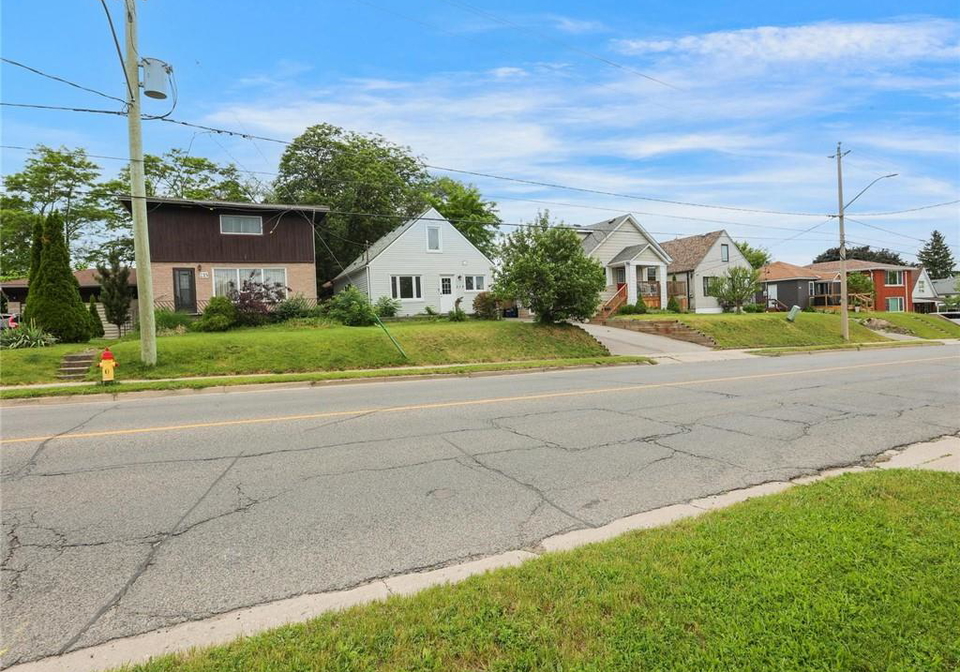 219-lancaster-street-w-kitchener-ontario-40841412