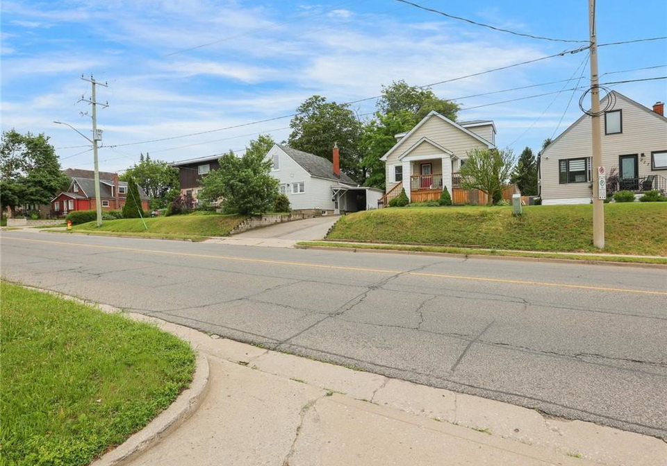 219-lancaster-street-w-kitchener-ontario-40841412
