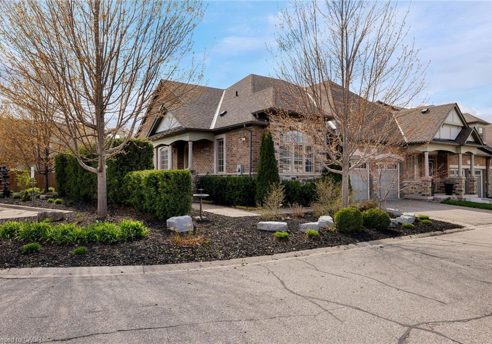 3353-liptay-avenue-oakville-ontario-40841413