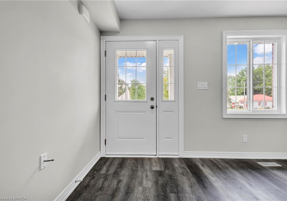 161-grove-street-simcoe-ontario-40841449