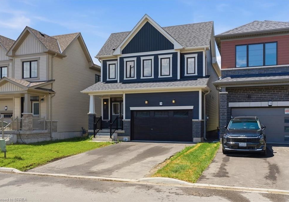 78-lilac-circle-caledonia-ontario-40841450