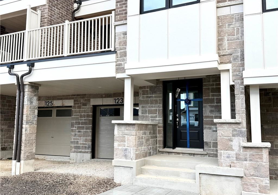 123-sumack-lane-kitchener-ontario-40841451