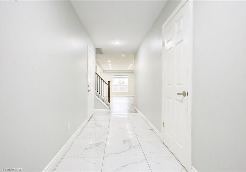 110-commonwealth-street-kitchener-ontario-40841483