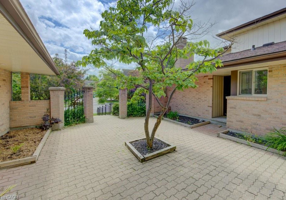 458-beechwood-place-waterloo-ontario-40841524