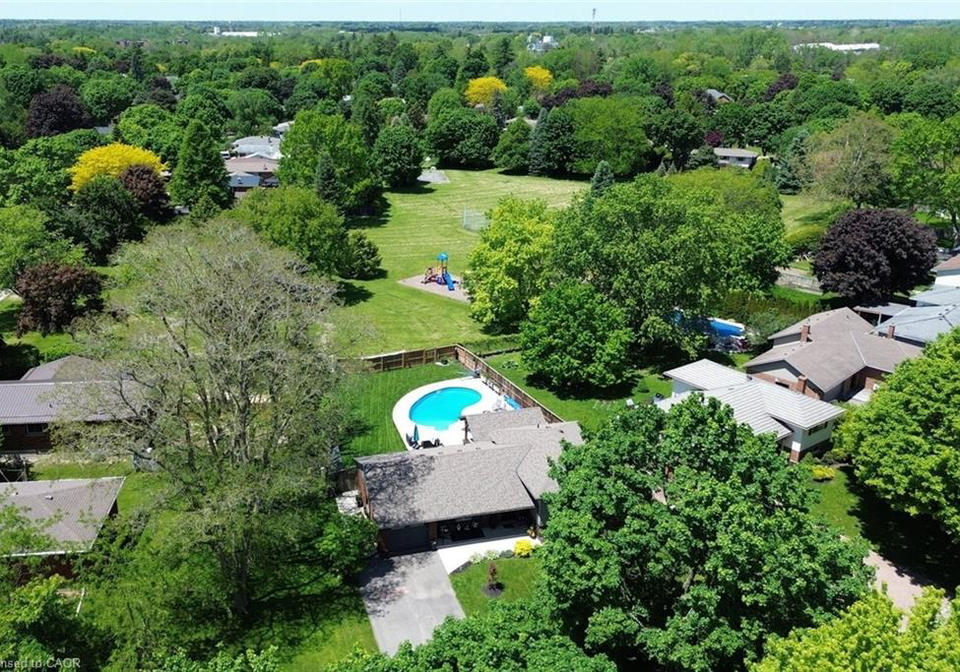 8-sheridan-boulevard-simcoe-ontario-40841534