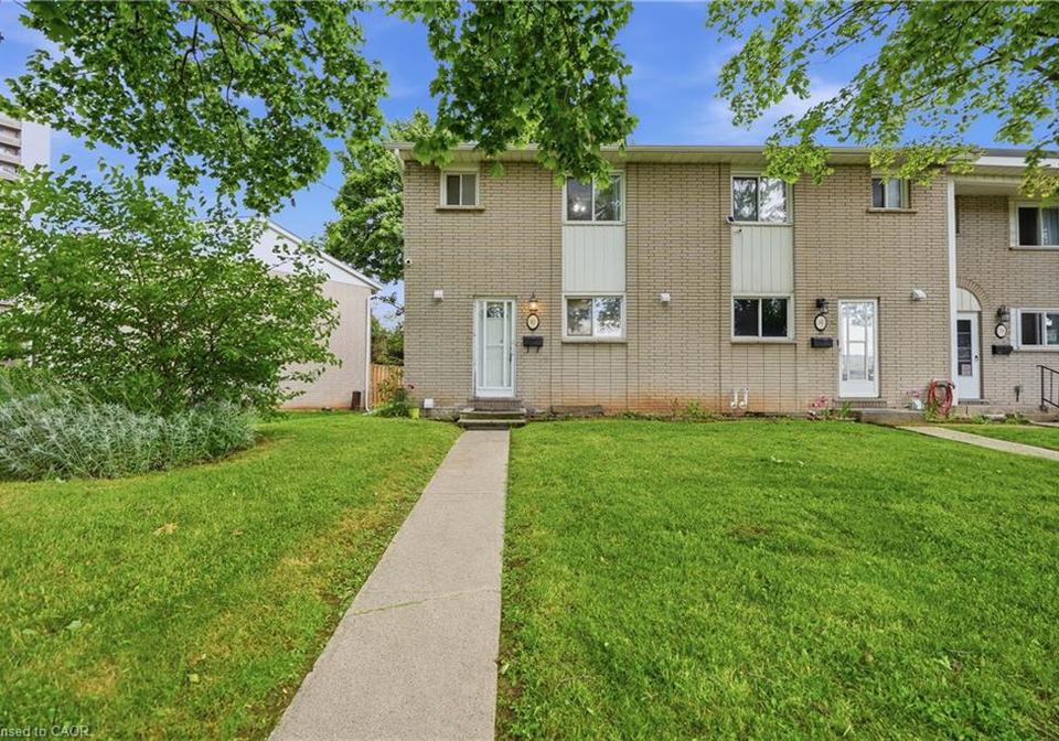 82-riverdale-drive-hamilton-ontario-40841541