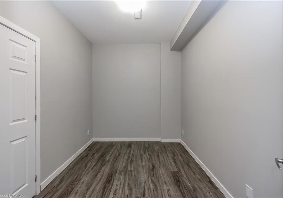 104-beach-road-hamilton-ontario-40841546