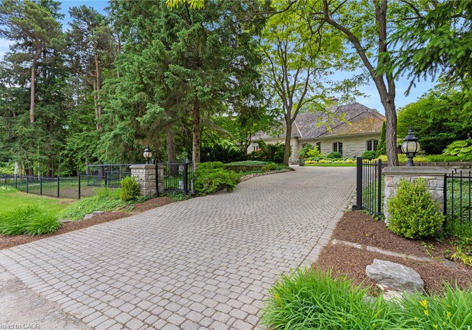 101-deerpath-road-cambridge-ontario-40841574