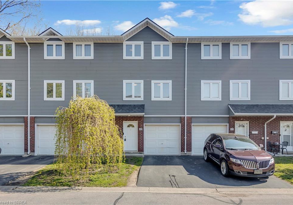 52-harris-avenue-brantford-ontario-40841577