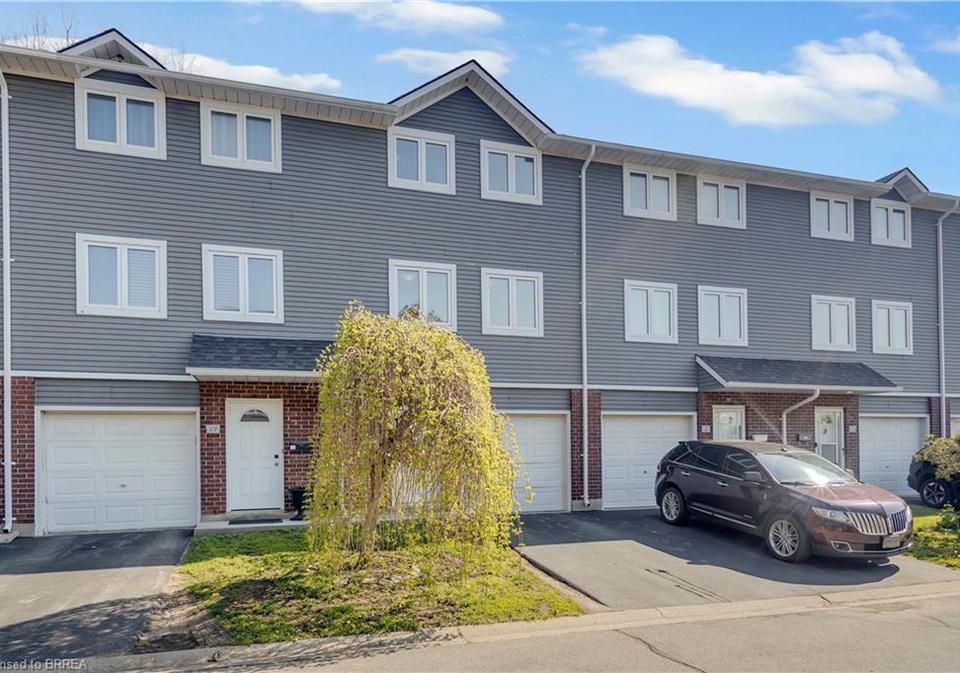 52-harris-avenue-brantford-ontario-40841577