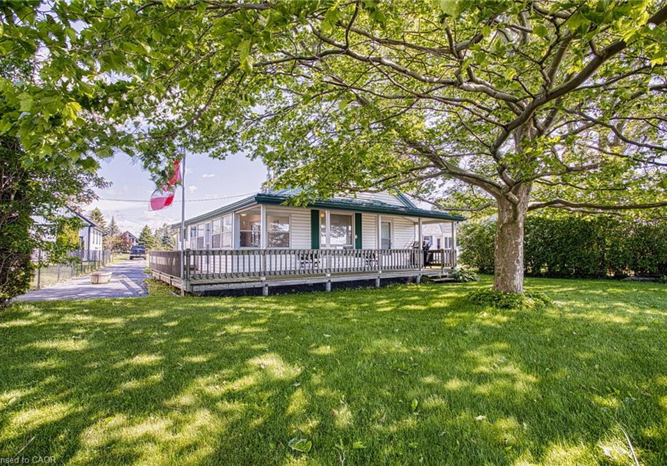 15-horseshoe-bay-road-dunnville-ontario-40841597