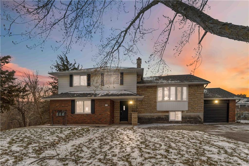 1352-8-highway-stoney-creek-ontario-40841600