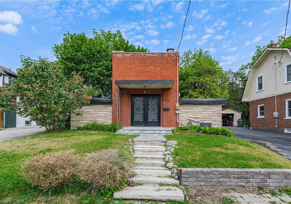 100-mansion-street-kitchener-ontario-40841625