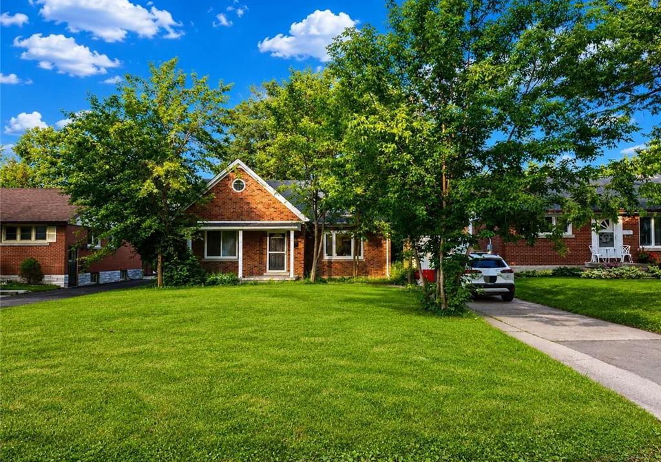 128-oxford-street-kitchener-ontario-40841637