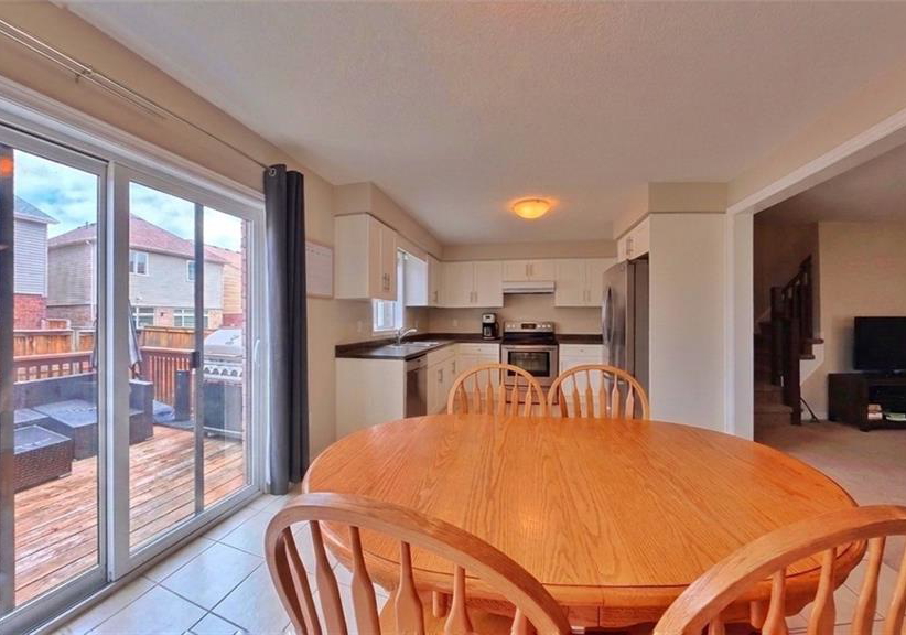 11-sandybay-avenue-kitchener-ontario-40841646