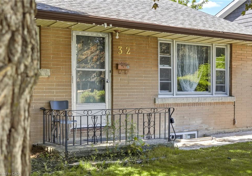 32-close-avenue-cambridge-ontario-40841656