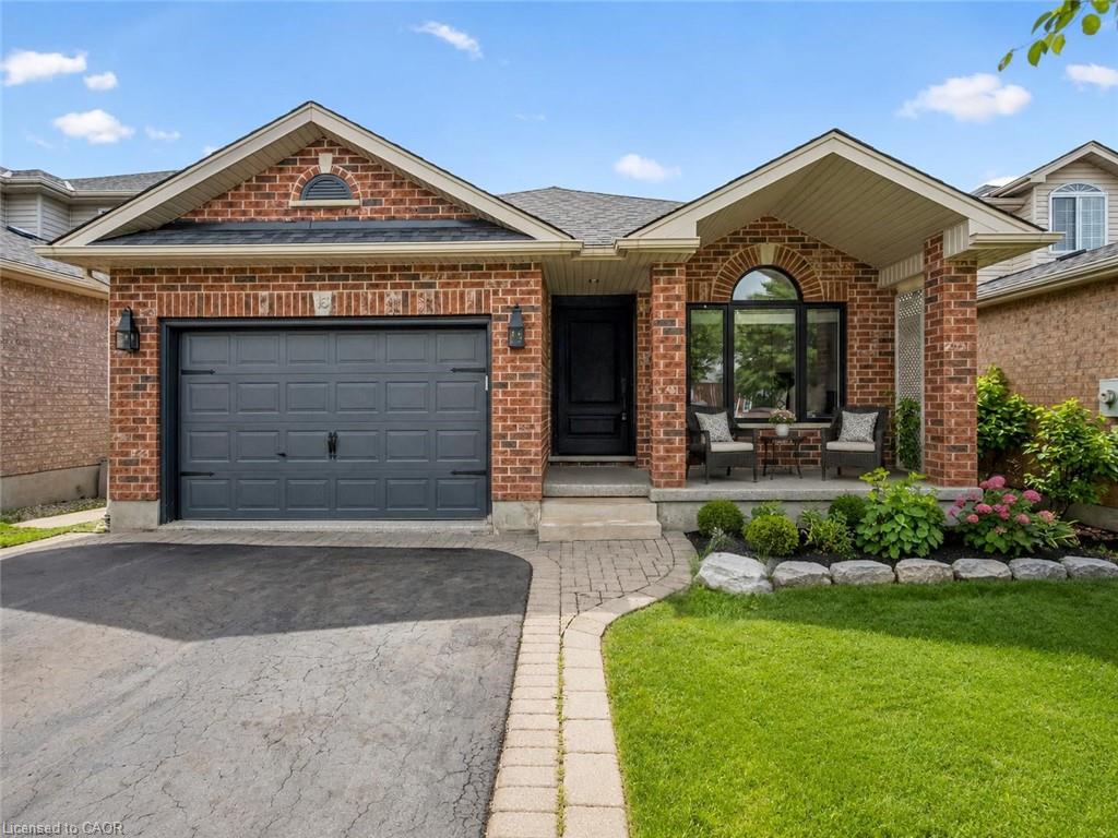 18-keys-crescent-guelph-ontario-40841677